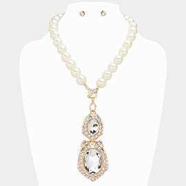 glass stone pendant pearl toggle necklace