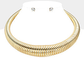 Gold chunky spring Necklace