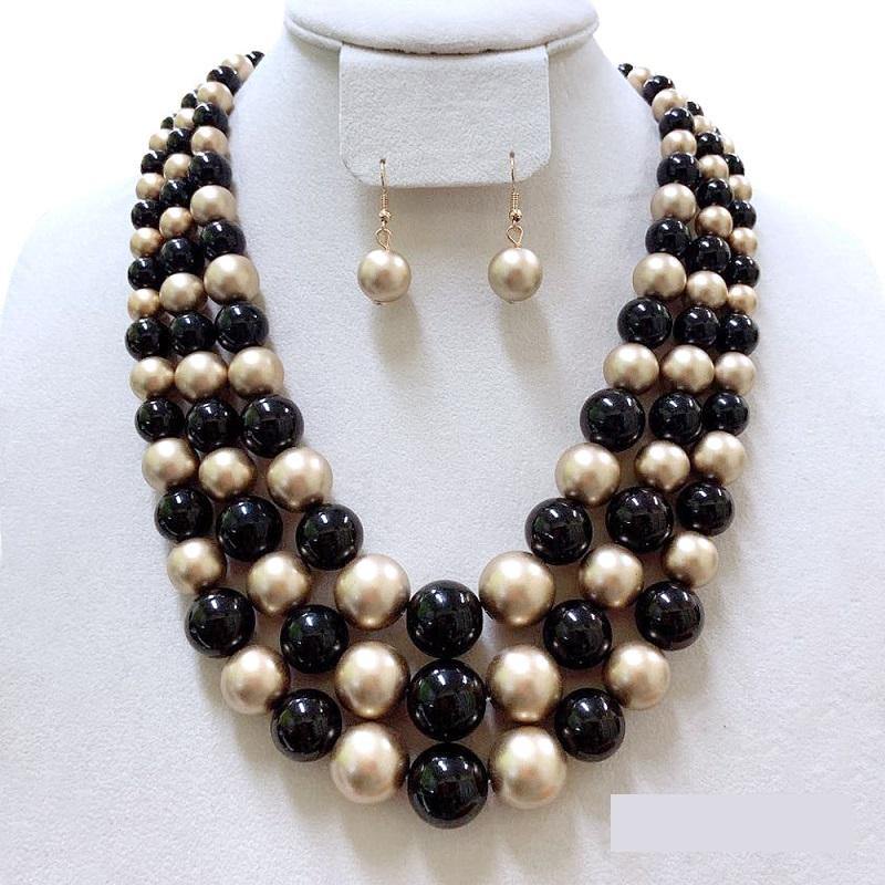 Black and gold pearls