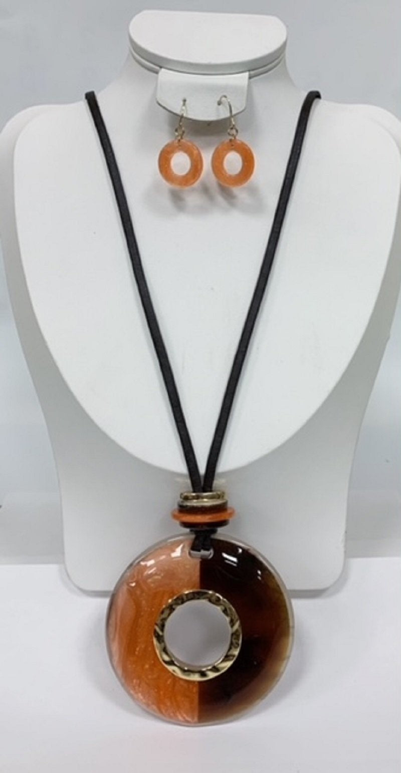 Salmon Brown Leather Necklace