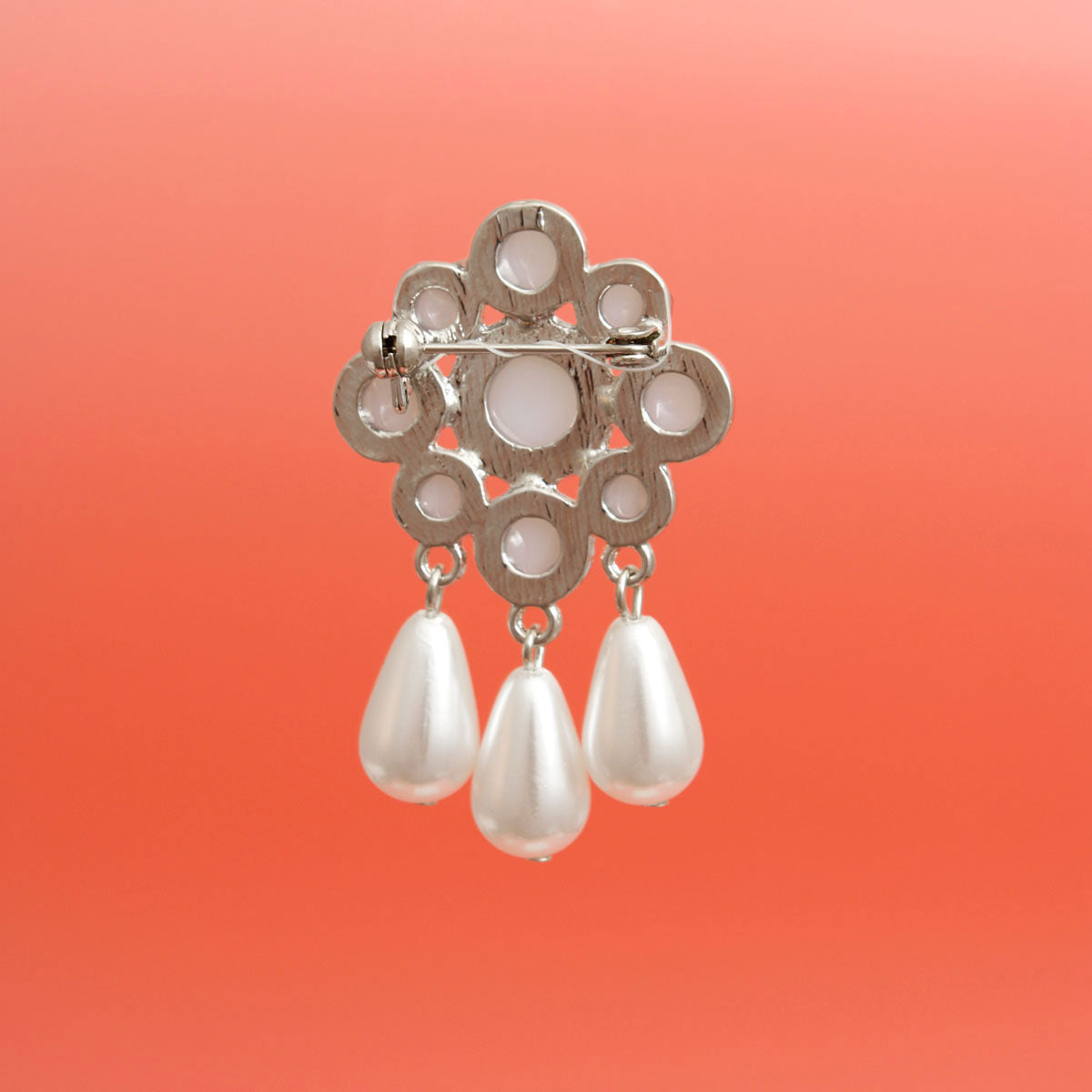 White Pearl Antique Flower Casting Brooch
