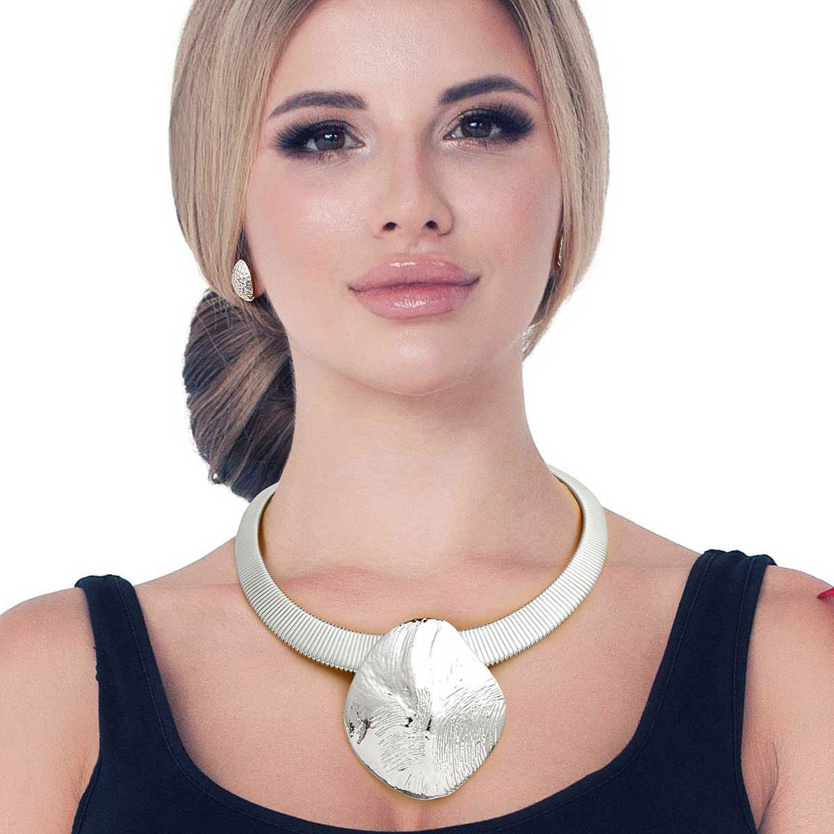 Silver Collar Organic Necklace