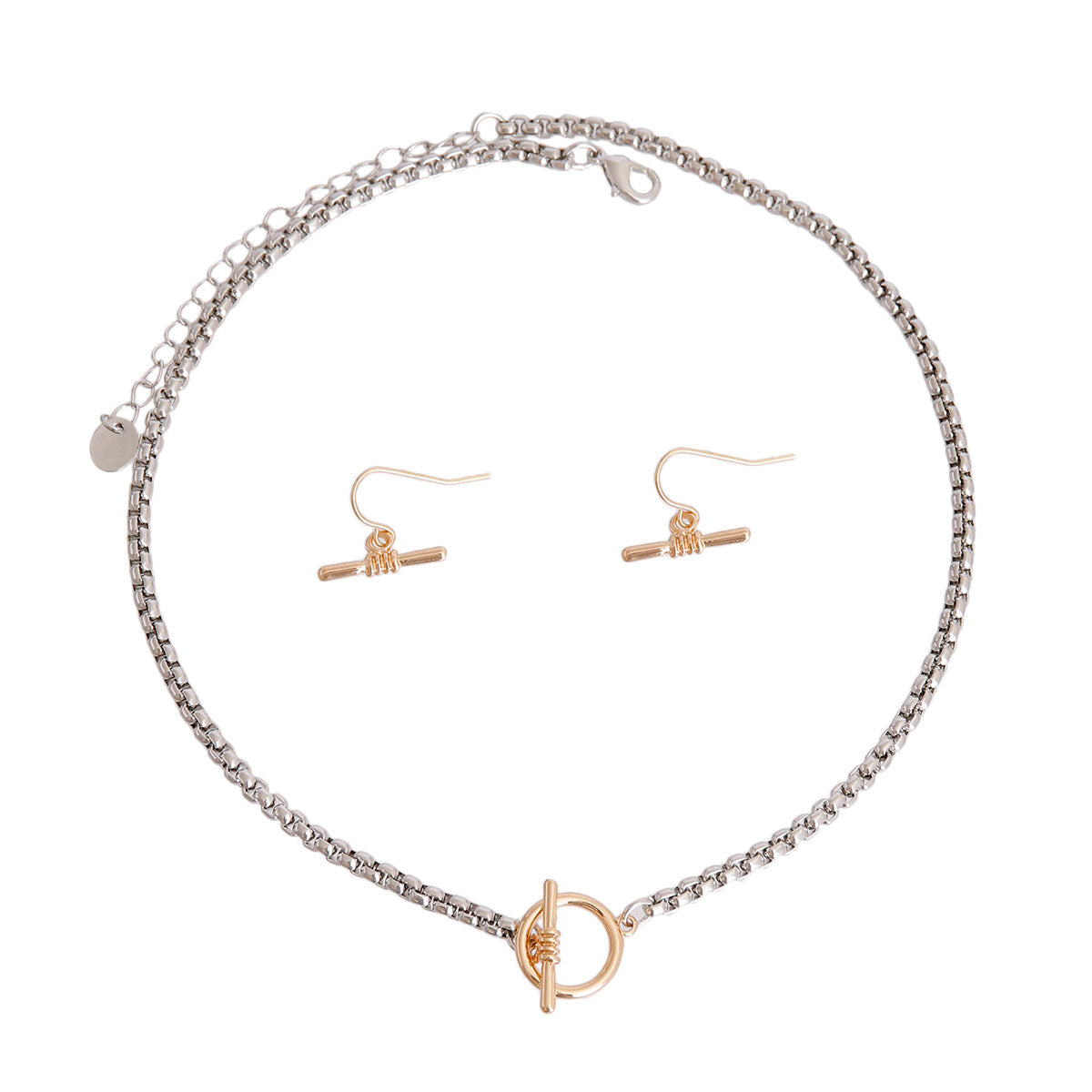 Cable Chain Toggle Necklace